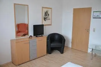 Reuterhof 2* Darmstadt